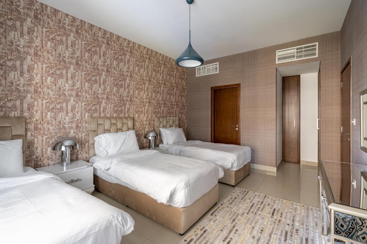 Bellavista - 2 Bedroom 29 Boulevard Downtown Burj Khalifa Partial Fountain Views Apartment *
